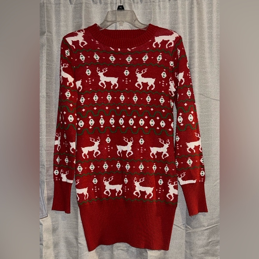 Red Reindeer Snowflake Christmas Sweater Dress by Tipsy Elves. Size Small. NWTS